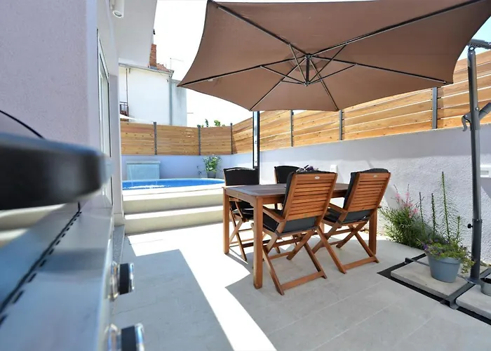 Pop Holiday House Zadar