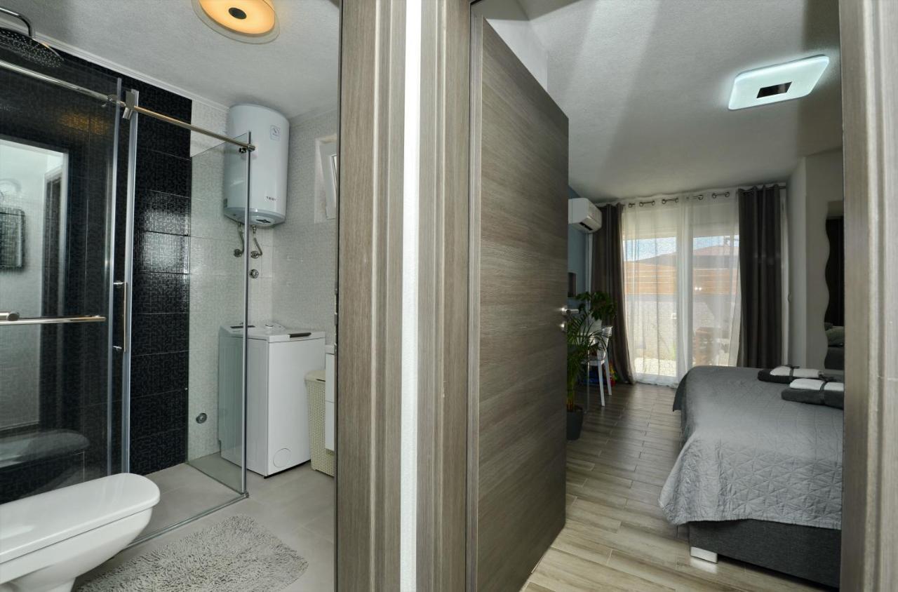 Apartment Pop House